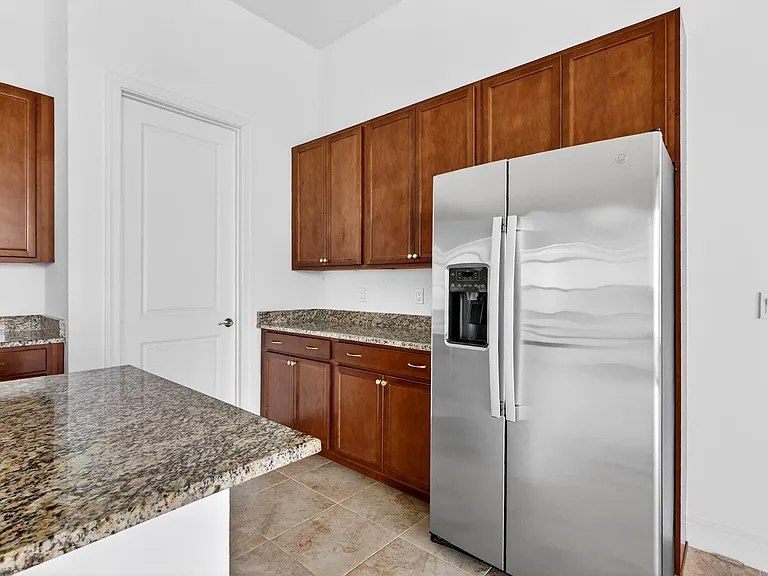 11344 SW Pietra Way — Photo 9