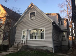 2730 N Oakland Ave, Milwaukee, WI