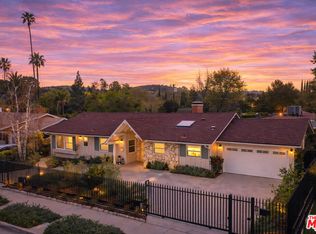 4731 Deseret Dr, Woodland Hills, CA