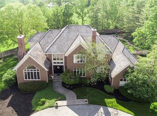 13596 Brentwood Ln, Carmel, IN 46033