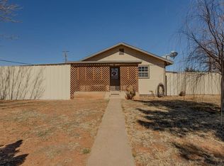 501 E 21st St, Crane, TX 79731