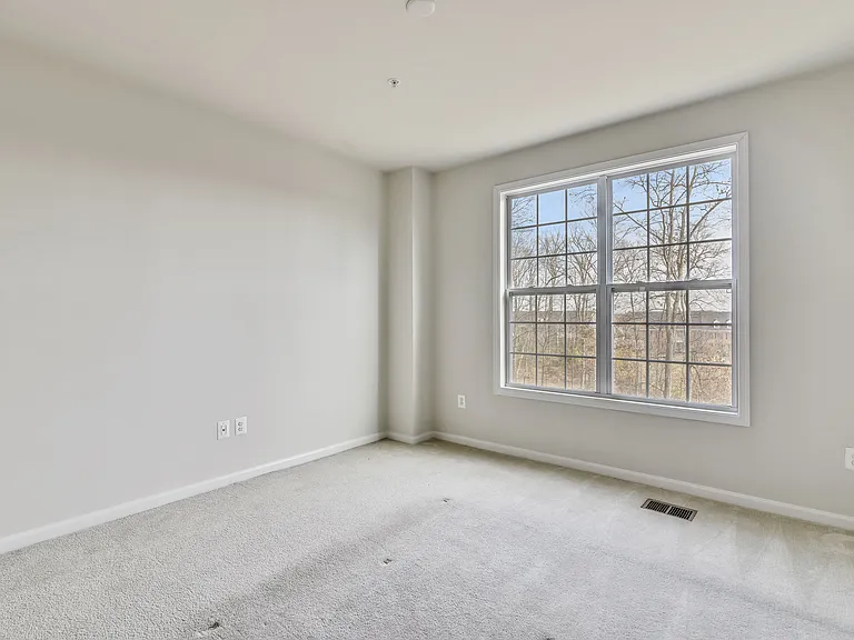 23266 Southdown Manor Ter #101 — Photo 32