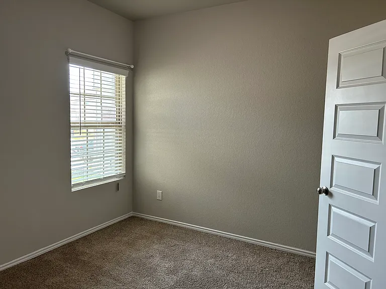 2435 Dry Moss Way — Photo 17