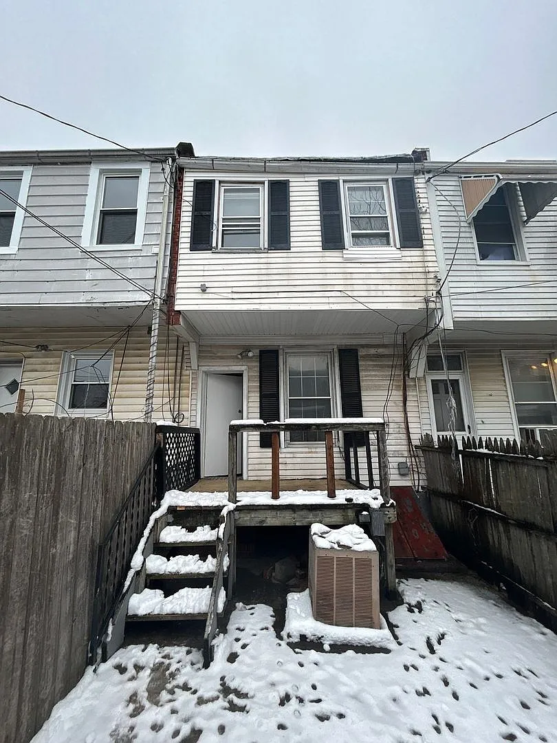 618 N. Bouldin Street — Photo 4
