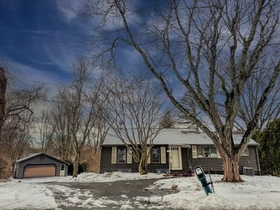293 Morgan St, South Hadley, MA, 01075
