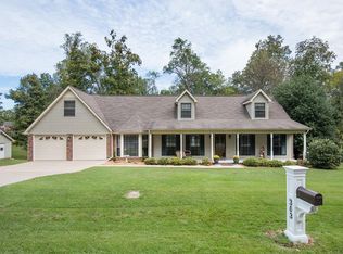 303 Taylor Dr, Florence, AL 35634