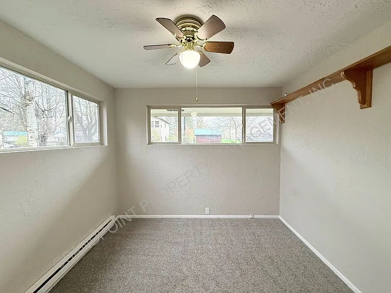 819 Hickory St — Photo 28
