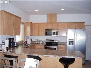 1st image of 5710 NE 75th Ave