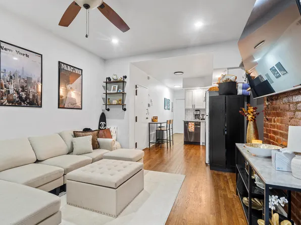 422 Grand St APT 4, Hoboken, NJ 07030