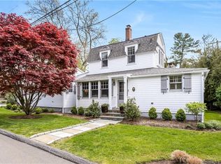 2 Bryan Rd, Norwalk, CT 06853