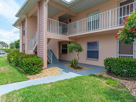 4th image of 1490 Churchill Cir #101