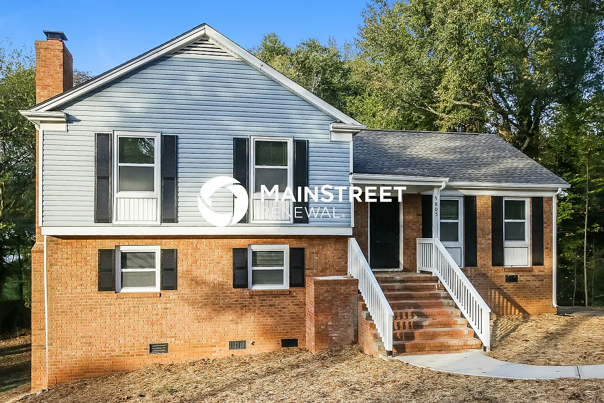 Front View - 5805 Quiet Cove Ct