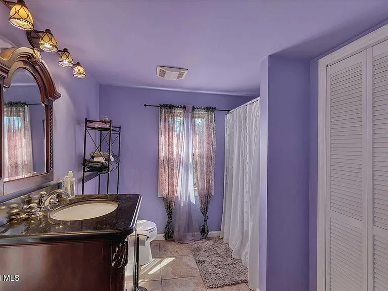 68 Marvin St — Photo 25