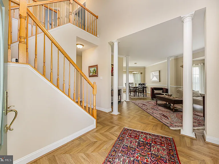 2121 Traceys Rd — Photo 17