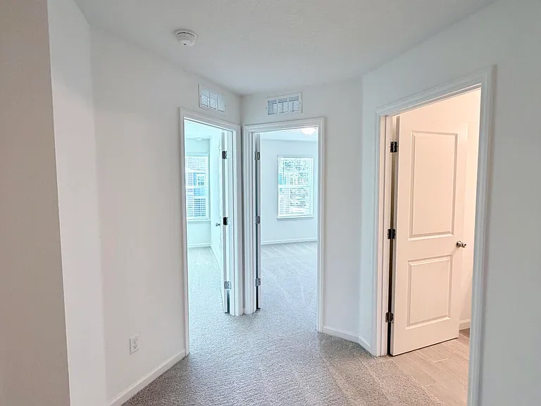 2113 Windward Cay Ln — Photo 17