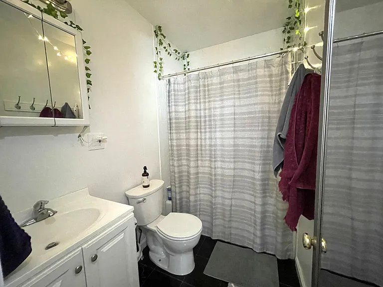 116 Hemenway St #1W — Photo 3
