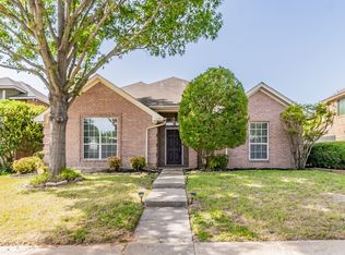1941 Lilac Ln, Grapevine, TX 76051