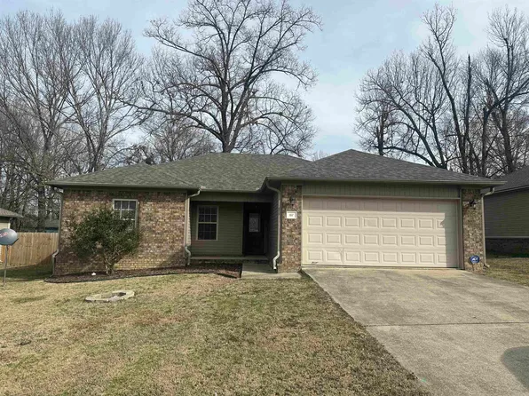 107 Peach St, Austin, AR 72007