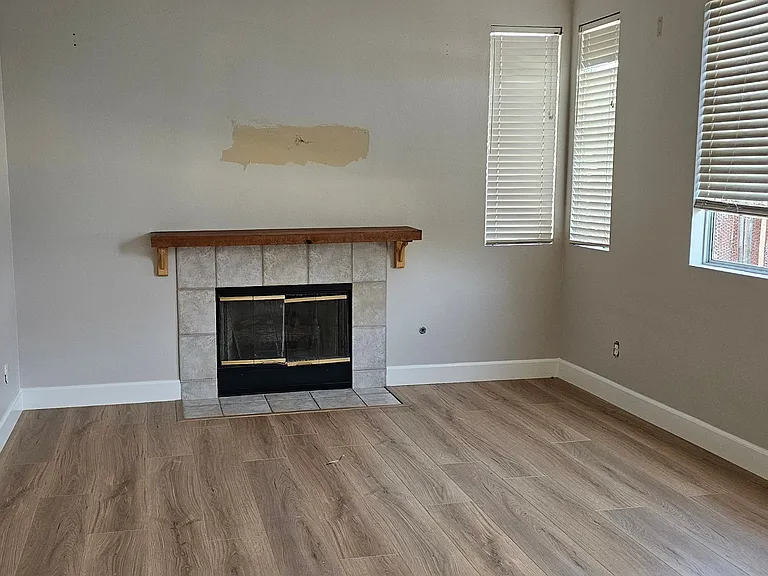 11080 Ivy Hill Dr — Photo 5