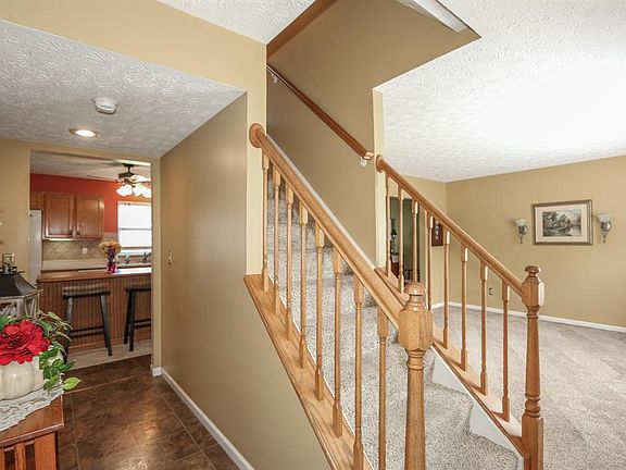 4th image of 3 Mallard Dr