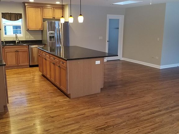 4th image of 120 Carthage Ln