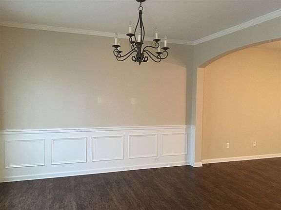 5th image of 9913 Barrands Ln