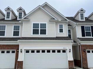 810-4 Dipper Ln, Aurora, OH 44202