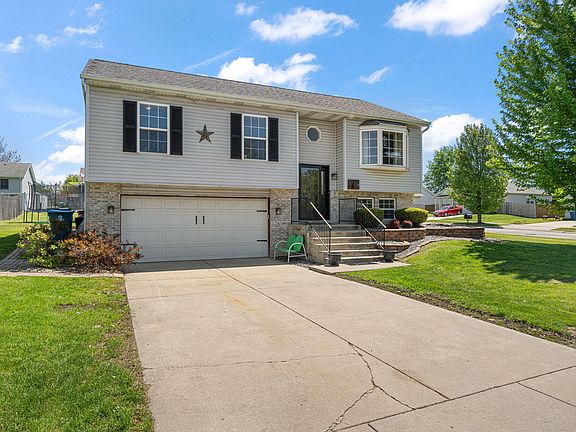 2nd image of 13455 Robin Dr