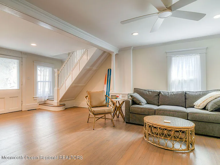 67 Delaware Ave — Photo 10