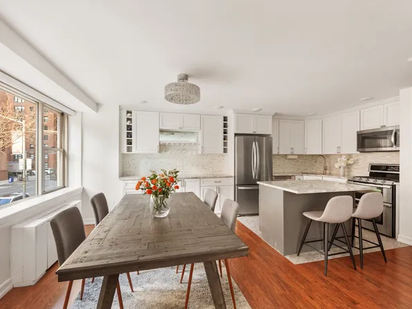 137 East 36th Street 2A image 3 of 12