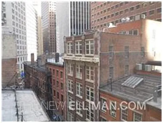 Sold by Douglas Elliman | media 21