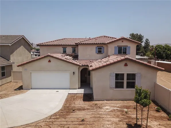 8456 Brotchie Ln, Jurupa Valley, CA 92509