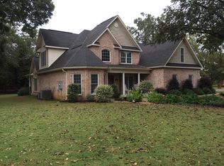 204 Silvercreek Ln, Perry, GA 31069