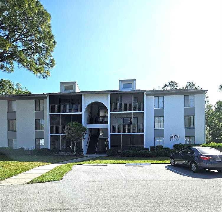 1st image of 1344 Pine Ridge Cir E APT E3