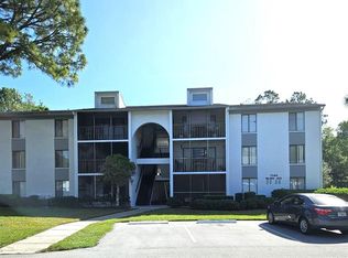 1344 Pine Ridge Cir E APT E3, Tarpon Springs, FL 34688