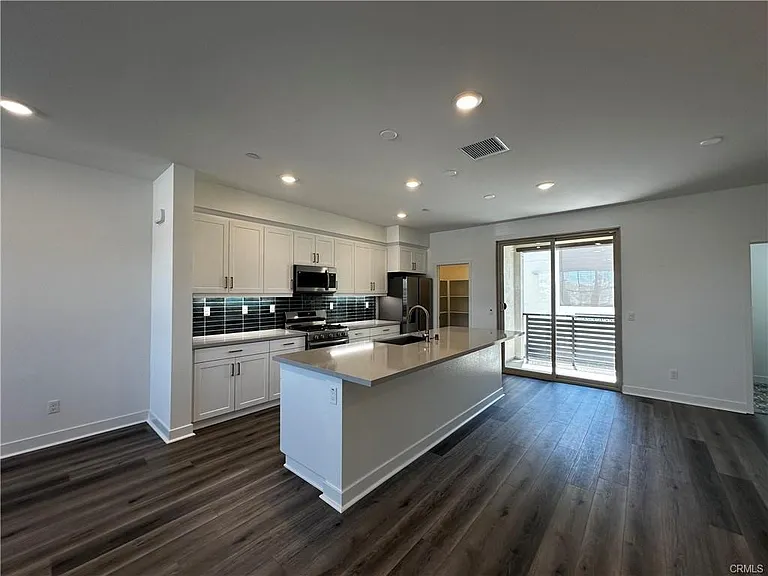 5019 Belmont Ln — Photo 17