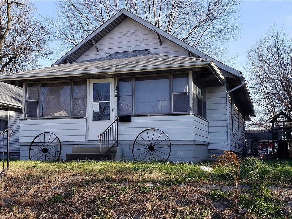 2nd image of 2720 Central Ave