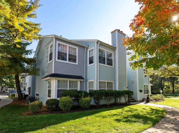 156 Driftwood Ct #156, Absecon, NJ 08205