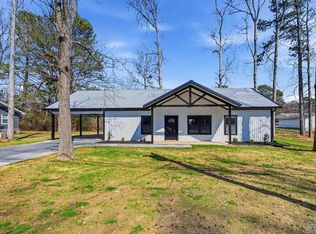 812 Colonial Dr, Arab, AL 35016
