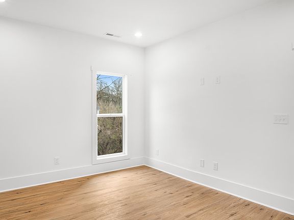 5th image of 1611 N Davidson St #B