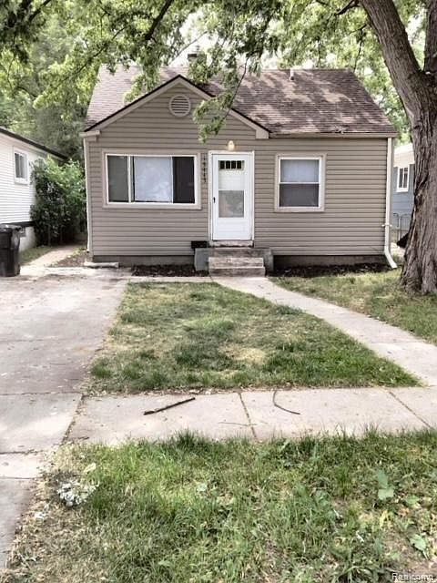 1st image of 15445 Leona Dr