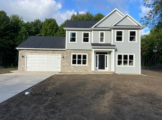 3396 Rivers Edge Dr, Saint Joseph, MI 49085
