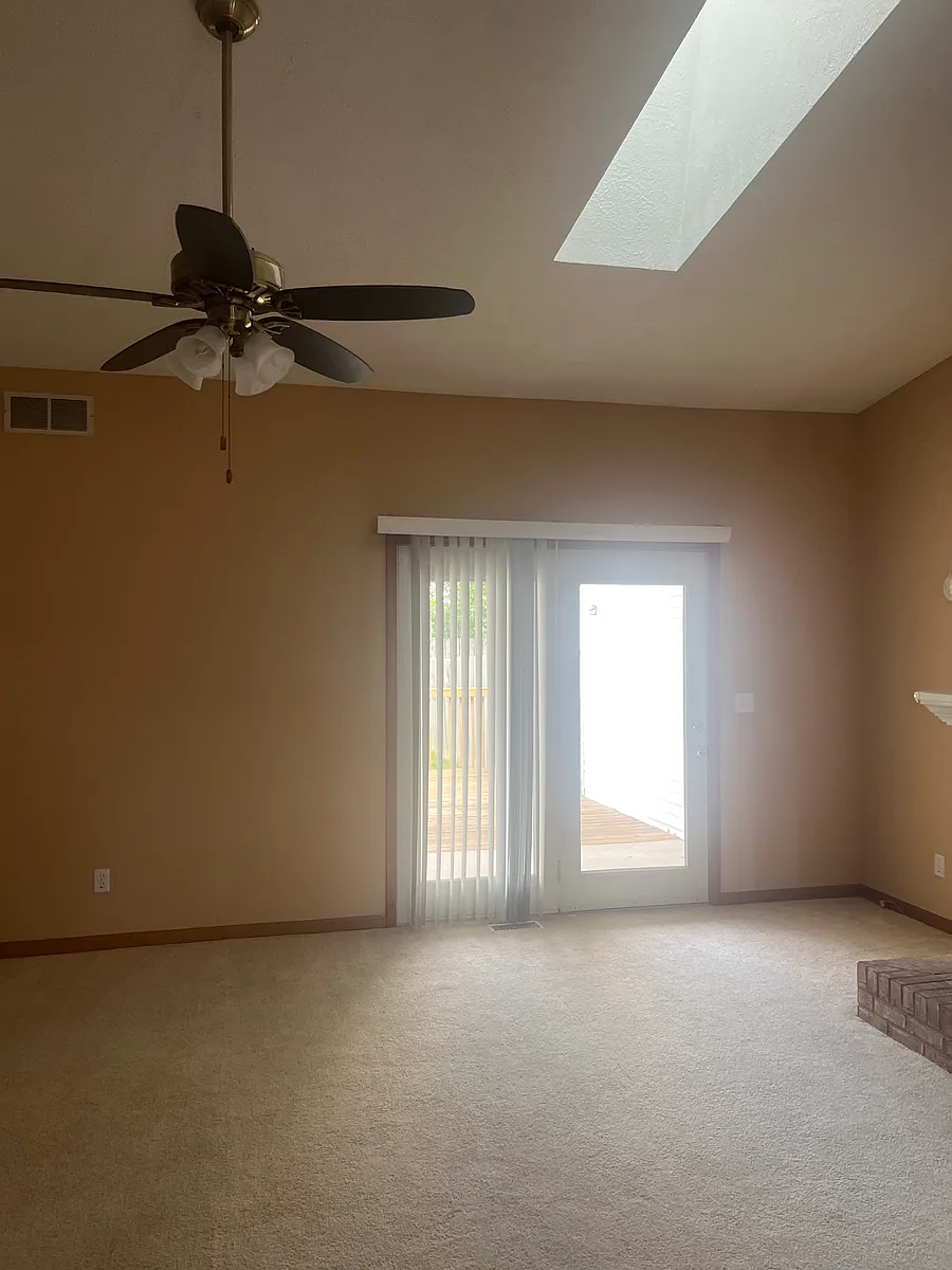Building Photo - 3900 Brandonshire Dr