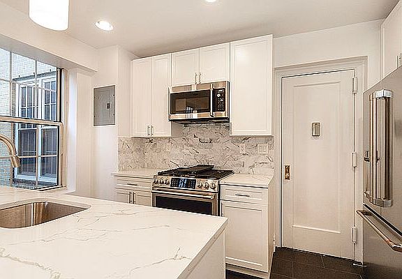 5th image of 275 Central Park W APT 3g
