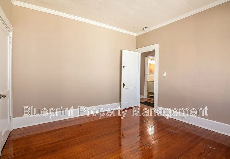 644 Alabama Ave SW — Photo 10