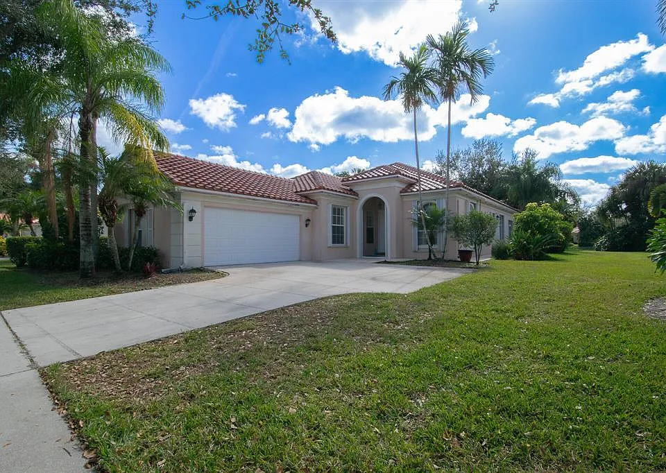 7046 Fish Creek Ln