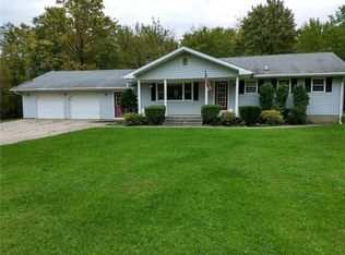 10460 Carr Rd, Conneautville, PA 16406