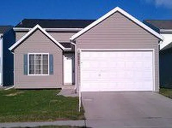 6087 24th St S, Fargo, ND 58104