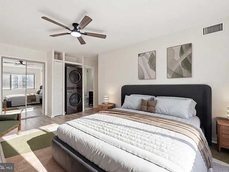 5340 Holmes Run Pkwy #704 — Photo 17