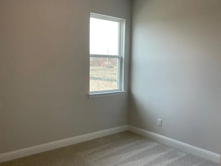 11672 Chepstow Crescent Ct — Photo 7